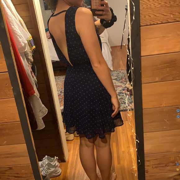 Backless summer dress - Picture 2 of 2